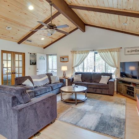 Updated Country Club Cabin, Near Golfing And Hiking! Indian Pine エクステリア 写真