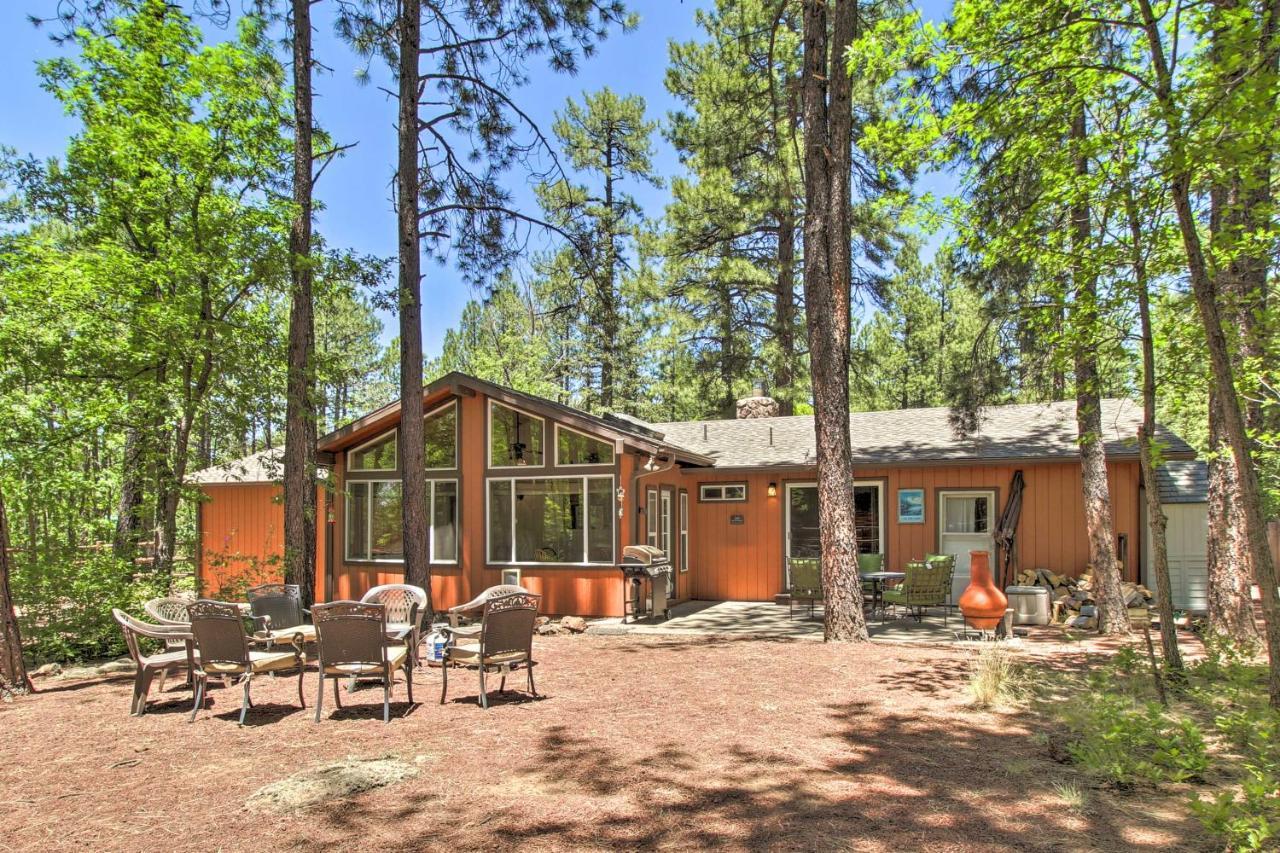 Updated Country Club Cabin, Near Golfing And Hiking! Indian Pine エクステリア 写真
